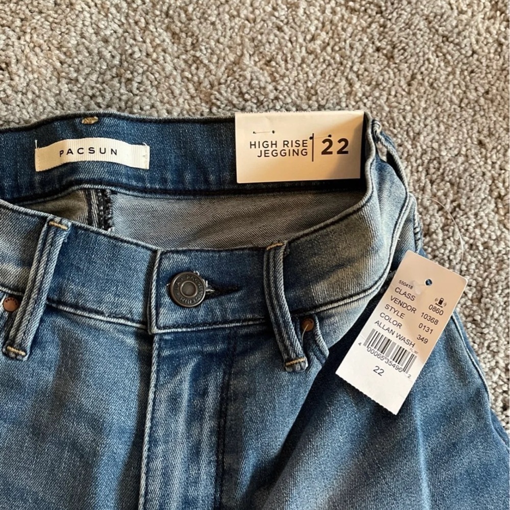 NWT Pacsun High Rise Distressed Jeggings - Picture 5 of 6